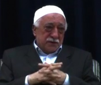 Gülen'den Başbakan'ın dön çağrısına cevap
