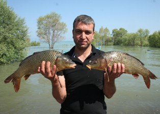 Beyşehir'de ağlar sazanla doldu