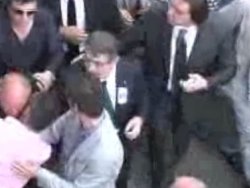 Şehit cenazesinde Bakan Şahin'e protesto
