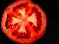 Selefiler: Domates Hristiyan yemeyin