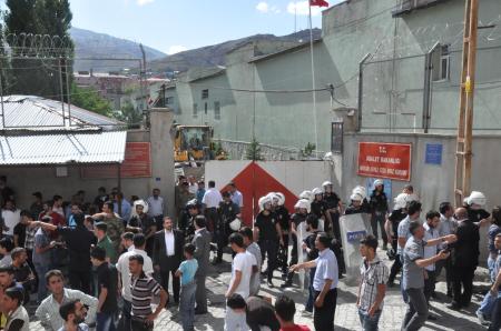 Cezaevinde heyecan yaratan tatbikat