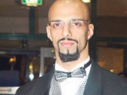 Survivor Hasan Camoka oluyor