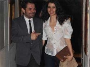 Kenan Doğulu Beren Saat Evleniyor