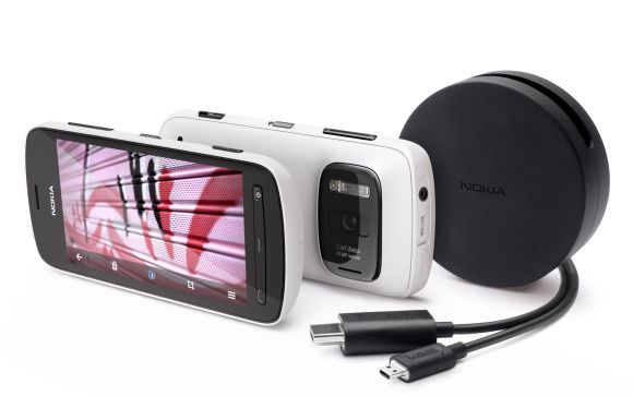 Nokia 808 Pureview 12 Temmuz'da Türkiye'de