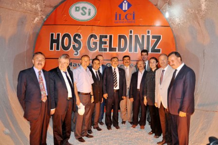 "ABD'ye gitmeyin Konya'ya gelin"