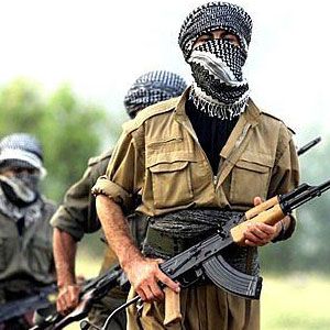 Hükümet Konağı'na roketatarlı saldırı