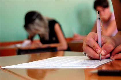 Sınav sahteciliğinde terör örgütü parmağı