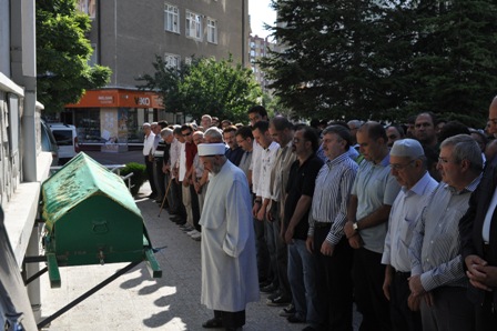 Suat Altınsoy, doğum gününde babasını kaybetti