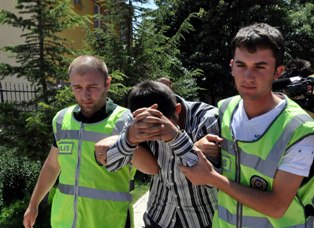 Çocuğun uyanıklığı, şüpheliyi yakalattı