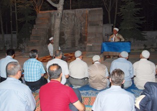Bayram namazı tarihi Namazgah'ta kılınacak