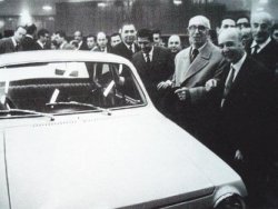 Torun Koç da kendi ürettiği araca biniyor