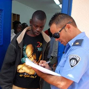 İsrail'e girmeye çalışan 30 Afrikalı gözaltında