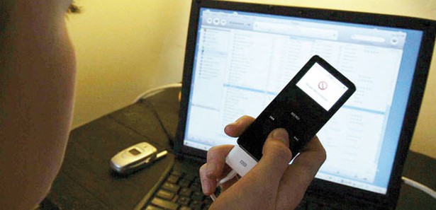 Müzik ve film paylaşana para cezası geliyor