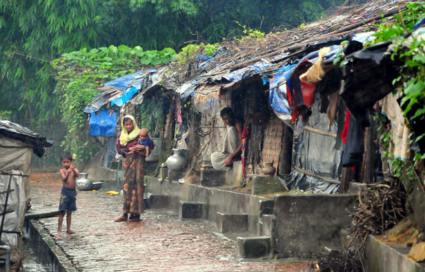 Myanmar için gıyabi cenaze namazı