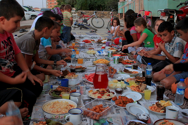 Büyüklerin yapamadığını çocuklar yaptı