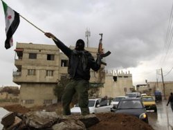 Suriye'de 165 kişi öldü