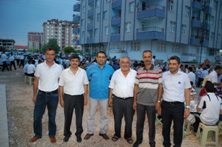 Adem Bulut’tan iftar yemeği