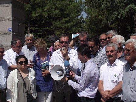 CHP'lilerden "Olof Palme" eylemi