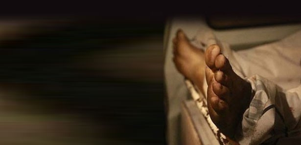 Ölen annesiyle 7 yıl aynı evde kaldı