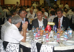 Muhasabeciler iftarda bir araya geldi