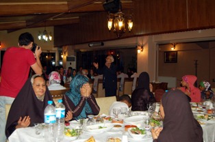 Konya Barosu'ndan göçmenlere iftar