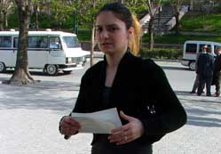 Dolandırıcı kadınlar yakalandı