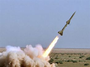 Füzeler Suriye'ye çevrildi