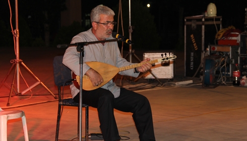 Esat Kabaklı Seydişehir'de sahne aldı