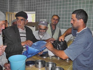 Ribat ihtiyacı olanın ayağına gidiyor