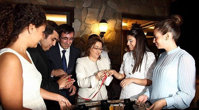 Bakanlar kız istemeye gitti