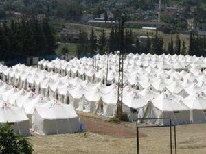 İkisi general 2400 Suriyeli daha Türkiye'ye sığındı