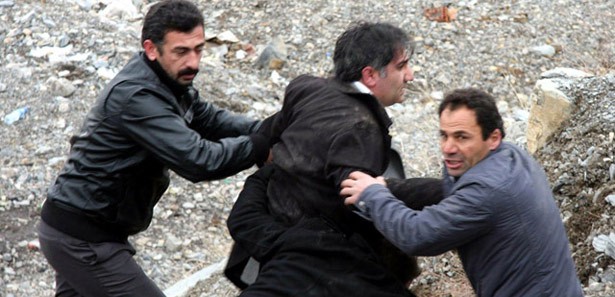 Uludere Kaymakamı: Beni yakacaklardı