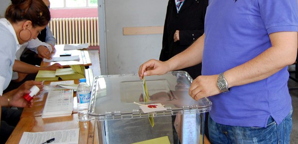 Erken seçim hazırlıkları başladı