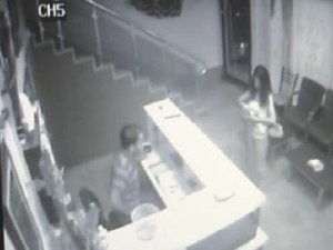 Otel görevlisine saldırı