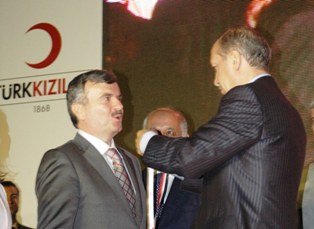 Başbakan'dan Büyükşehir'e anlamlı ödül