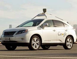 Bu otomobilin sürücüsü yok