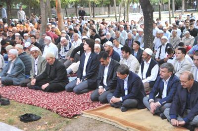 Kardeşlerimiz için yüreğimiz çarpıyor