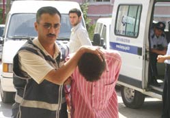 Bakır hırsızlarını duman ele verdi