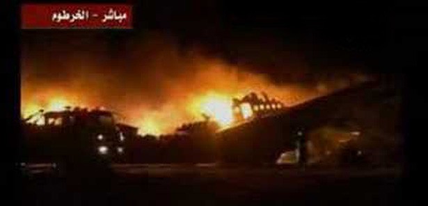 Yolcu uçağı havada patladı: 1'i bakan 31 ölü