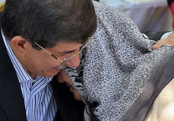 Sen bakan değil oğlumsun