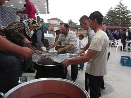 Ayaslar’daki birliktelik göz doldurdu