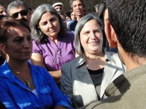 Tuğluk: PKK’lılara sarılmak suç değil