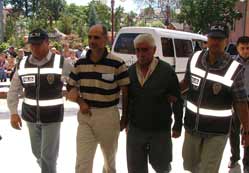 Uyuşturucu tacirleri yakalandı