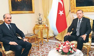 Numan Kurtulmuş Başbakan’dan haber bekliyor!