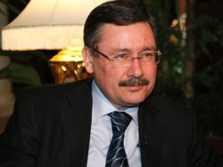 Kılıçdaroğlu, Melih Gökçek'in diline düştü