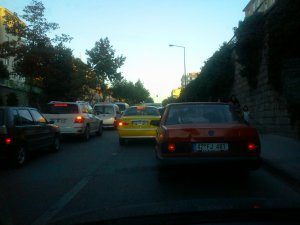 Alt geçite yaya yolu yapılırsa