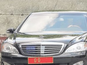 AK Partili bakanlar mayının üzerinden geçti!