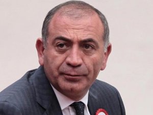 AK Parti'nin son icraatı CHP'yi yine tatmin etmedi