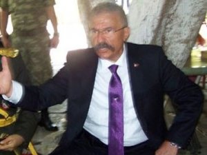 Vali'den vatandaşa PKK azarı!