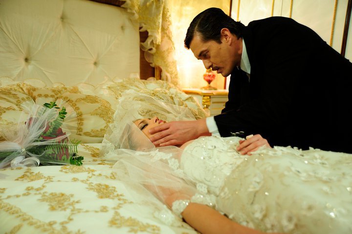 Sevişme sahnesine rekor ceza!